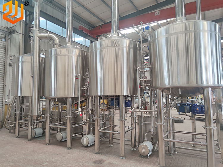 濟南中釀2000L啤酒廠設備的具體配置